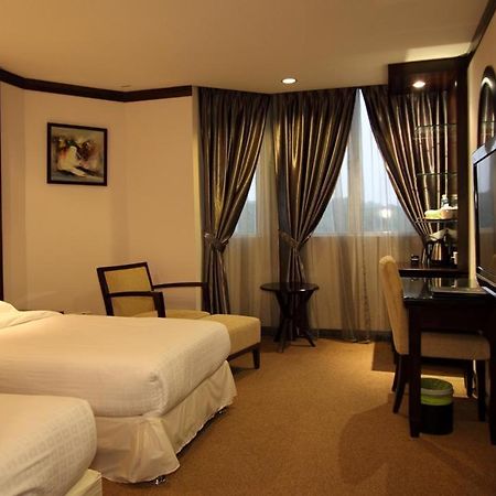 Country Hotel Klang Eksteriør bilde